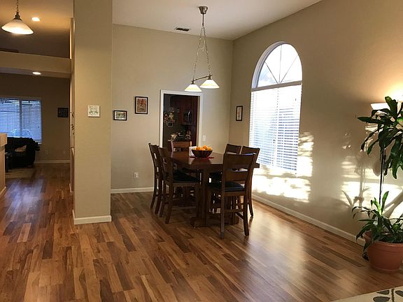 4th image of 8033 Tucker Way