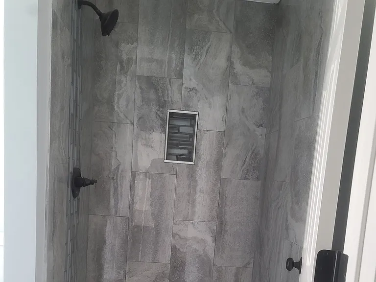 141-143 Mansfield St #2 — Photo 3