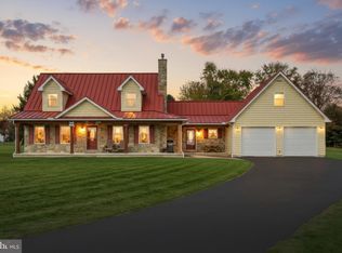 16434 Cross Roads Ave, Stewartstown, PA 17363