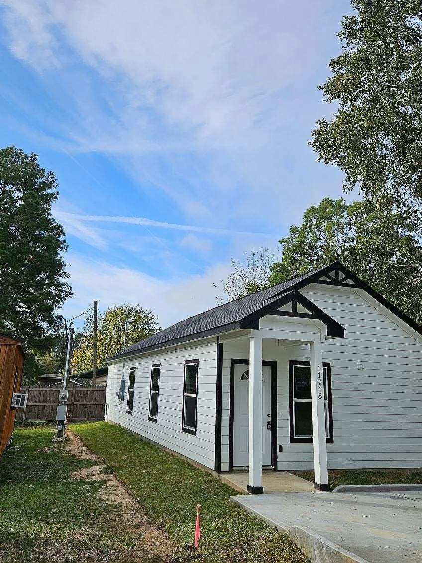 11706 White Cedar St — Photo 2