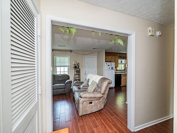 5th image of 53 Moss Creek Dr #2