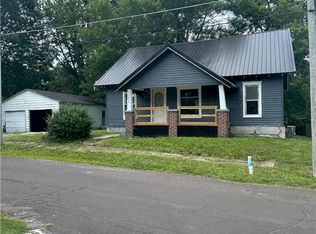 1609 Bolser St, Trenton, MO 64683