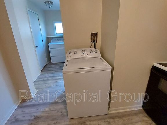 5th image of 6 Van Buren St Floor 1