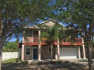 2706 57th St S, Gulfport, FL 33707