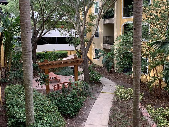 3rd image of 1910 E Palm Ave APT 8216