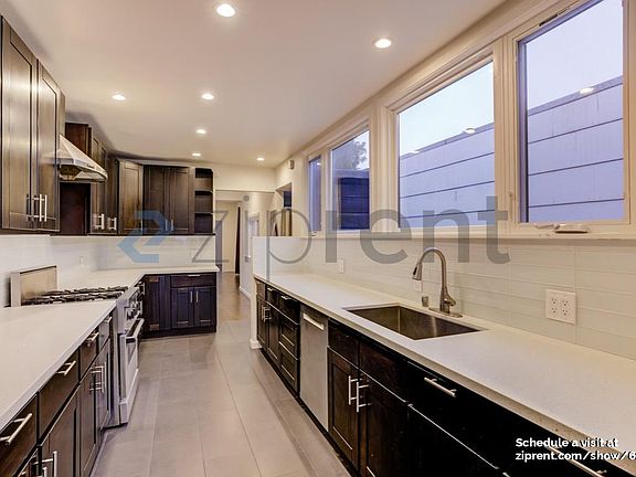 4th image of 430 41st Ave