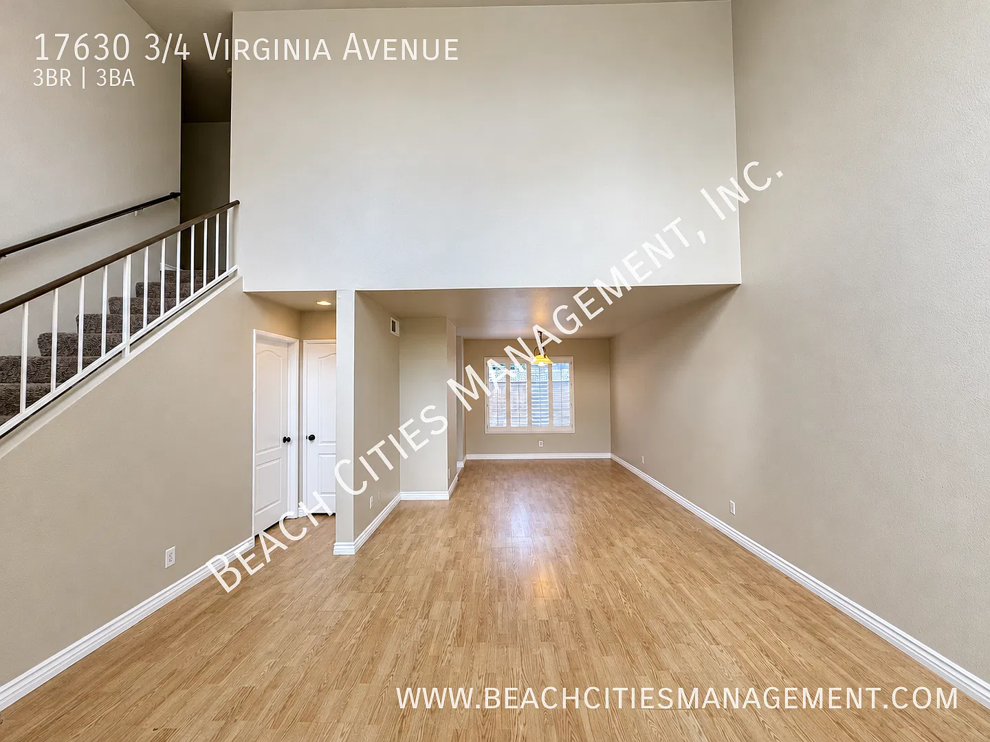 3 Bedroom 2 Car Garage Townhome in Bellflower — Photo 4