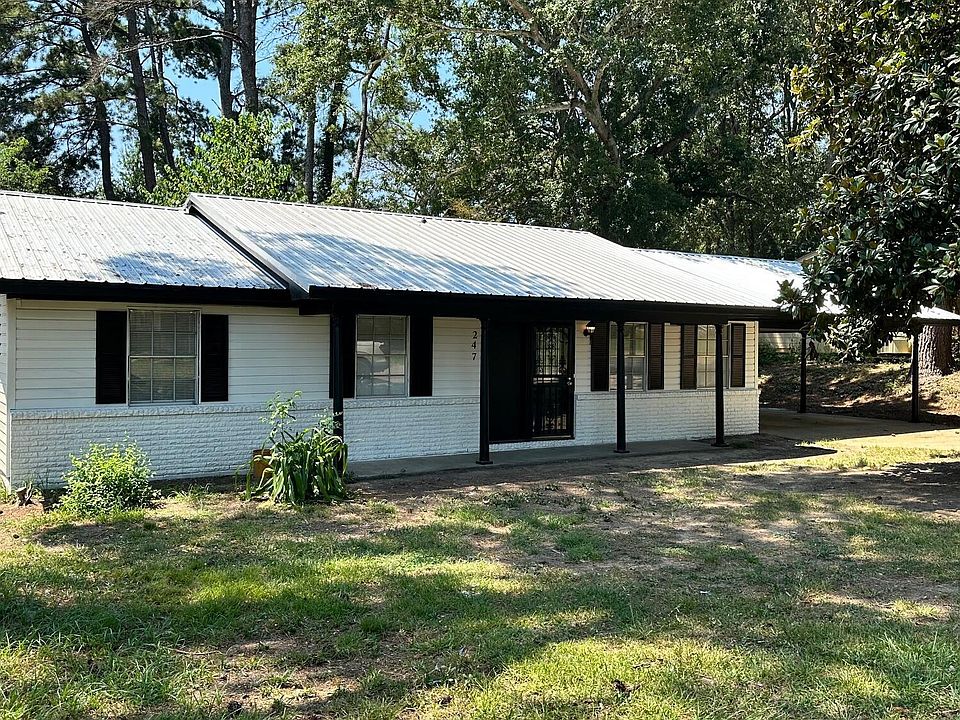 1st image of 247 Champion Hill Dr