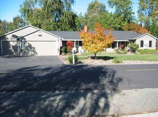120 Amigo Rd, Danville, CA 94526