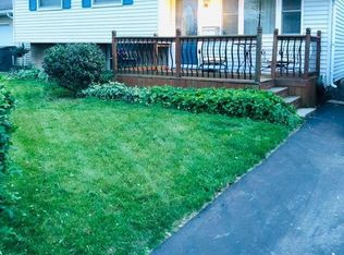 1985 Tupsfield Rd, Columbus, OH 43229