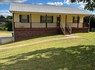208 Jeania Ln, Maryville, TN 37801