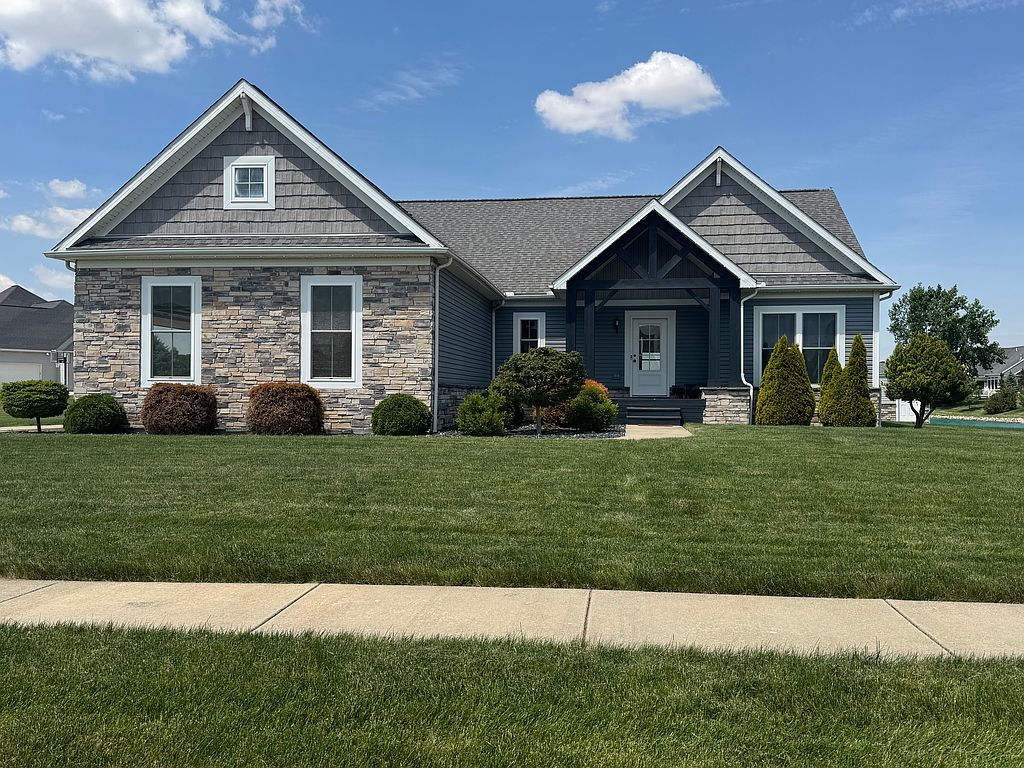 12834 Chickory Dr - Property Image
