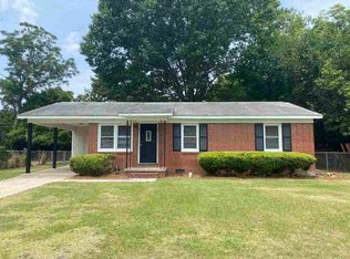 206 Meadow Dr, Warner Robins, GA 31093