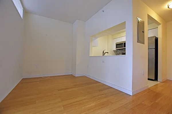 Rented by REAL New York | media 30