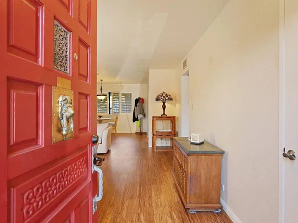 40 W Lancaster Dr, Stockton, CA 95207