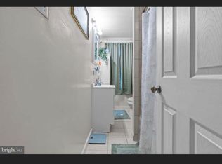 317 Penn St FLOOR 2, Bristol, PA 19007