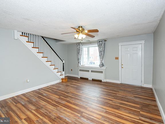 5th image of 4537 Bleigh Ave