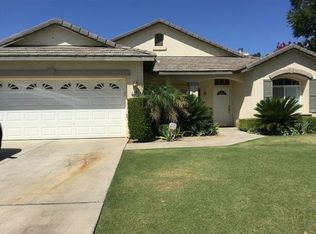 1201 Bluestone River Way, Bakersfield, CA 93311