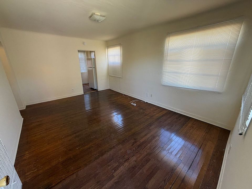 1st image of 1115 Dr Martin Luther King Jr Ave NE #1117-C