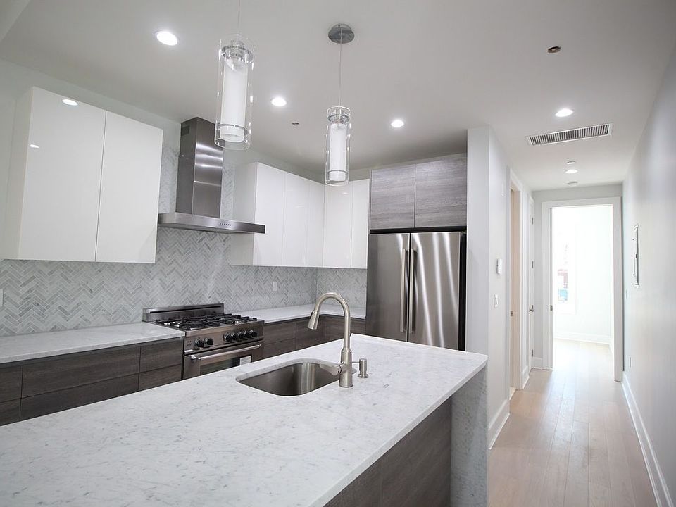 1st image of 815 Prospect Pl #1