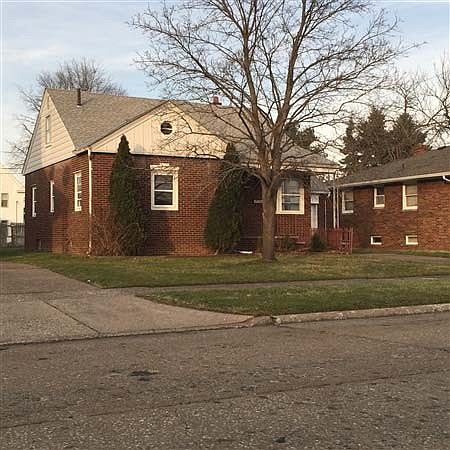1st image of 2317 E 33rd St