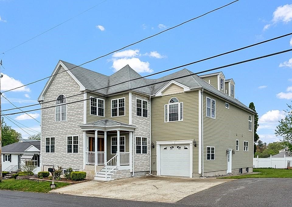 1st image of 31 Booth Rd