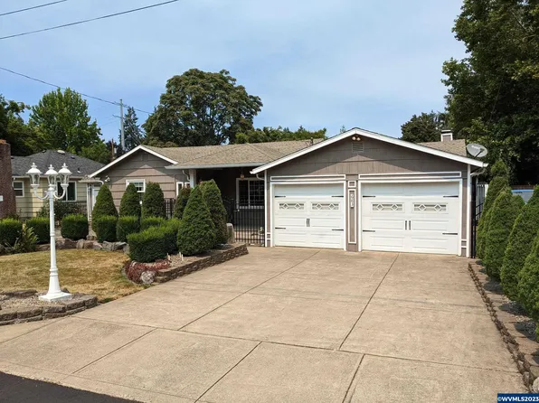 683 Delmar Dr N, Salem, OR 97303