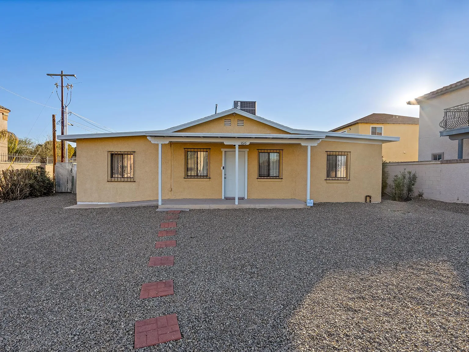4 bed, 1474 sqft, $3,799 — Photo 4