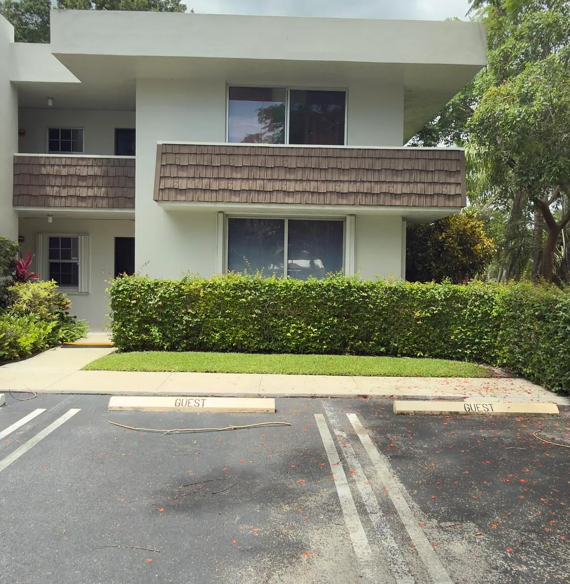 3 bed, 2.0 bath, 1444 sqft, $2,650 — Photo 3