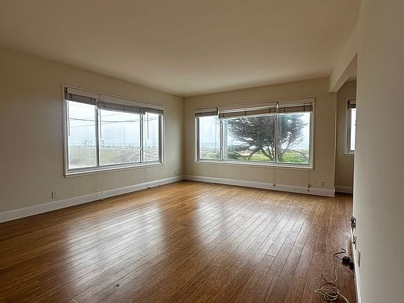 5th image of 2090 Great Hwy APT 101