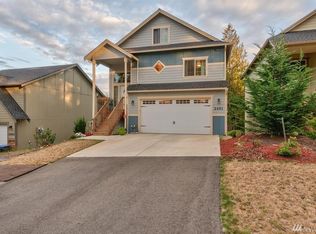 2451 W Ridge Rock Way, Bremerton, WA 98312