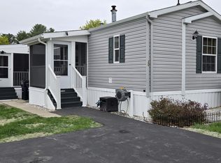 20 Fairview Dr, Lisbon, ME 04250