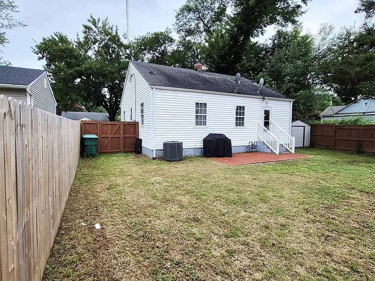 115 Slagle Ave — Photo 49