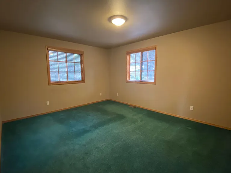 268 Lakeview Dr — Photo 9