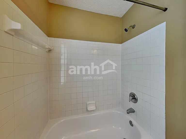 4433 Greensbury Dr — Photo 14