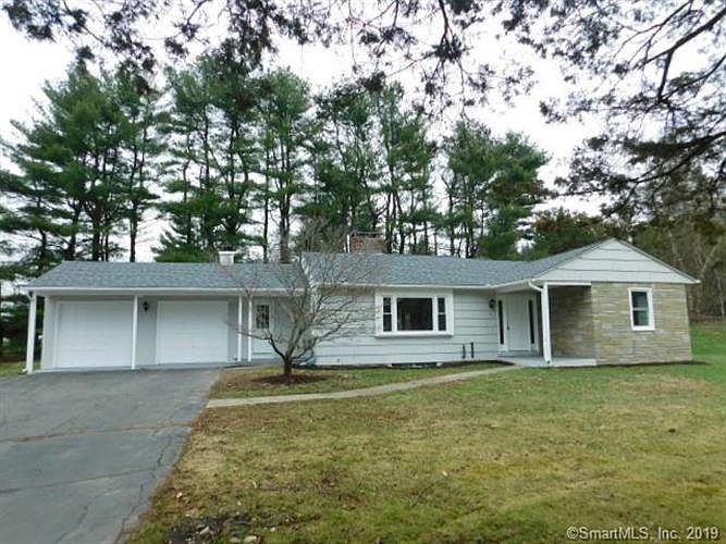 1st image of 10 Knoll Dr