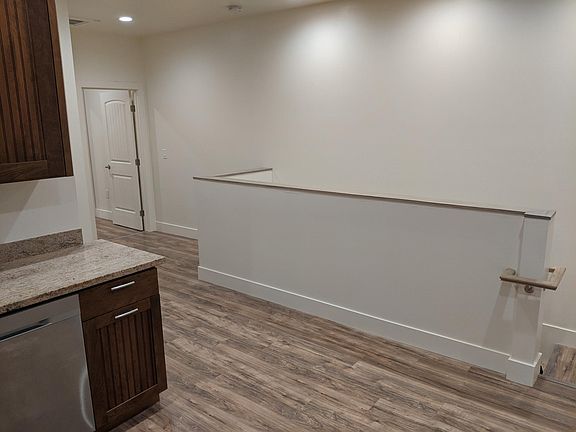 2nd image of 188 Budd Ave