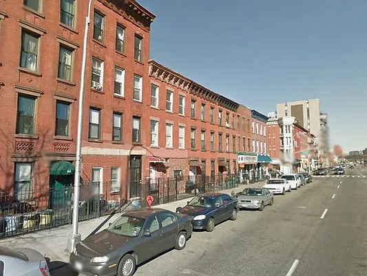 Rented by ZealEstate Group Inc | media 32