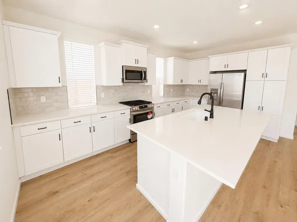 4170 Joseph Ln, Madera, CA 93636