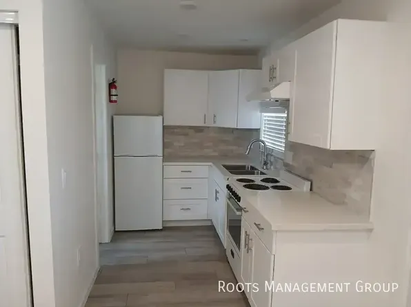 10540 E Apache Trl, Apache Junction, AZ
