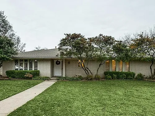 1508 Northcrest Dr Photo 1