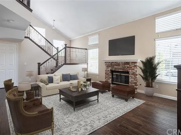 557 S Summerfield Way #95, Orange, CA 92866