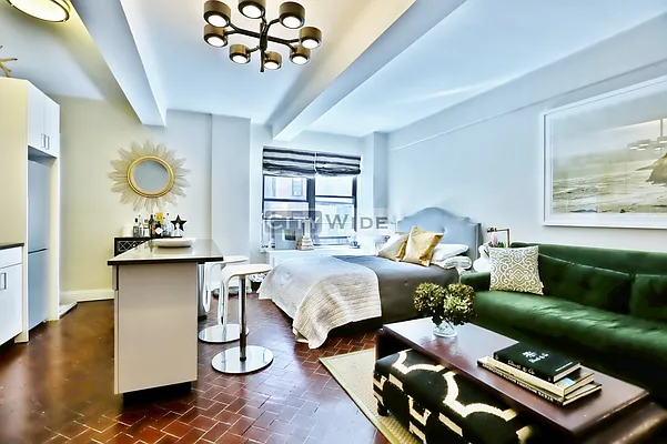 Rented by City Wide Apartments | media 7