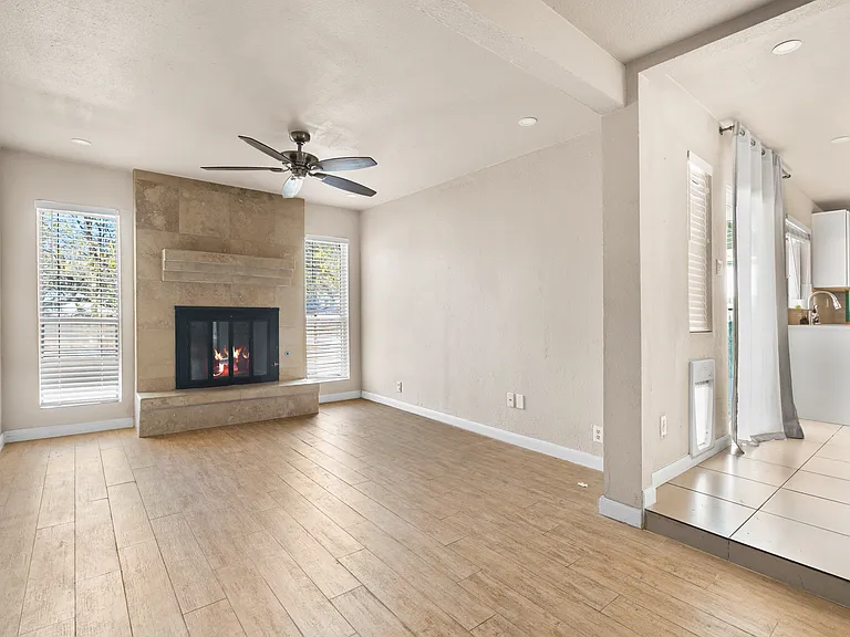 7319 Whithers Ln — Photo 7