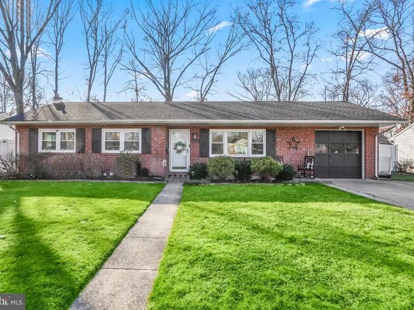 408 Main St, Delran, NJ 08075