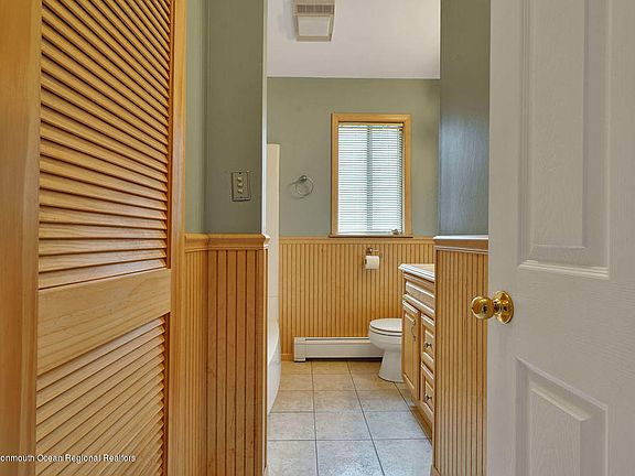 5th image of 42 Scarborough Pl
