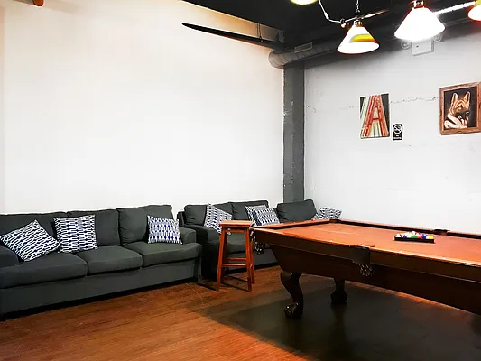 Rented by Pearl Realty Management LLC | media 14