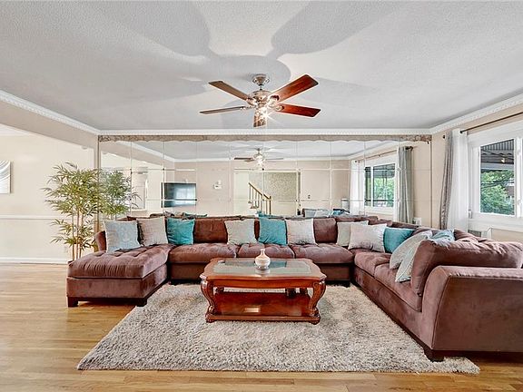 3rd image of 5407 Avenue K