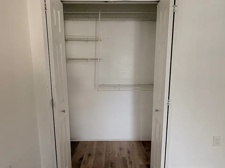 56 Edgeworth St #12 — Photo 8