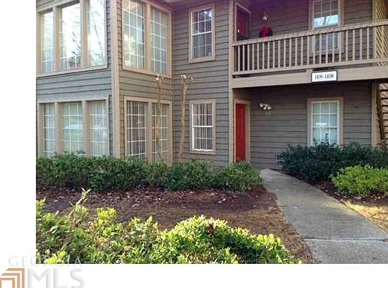 1st image of 1106 Country Park Dr SE